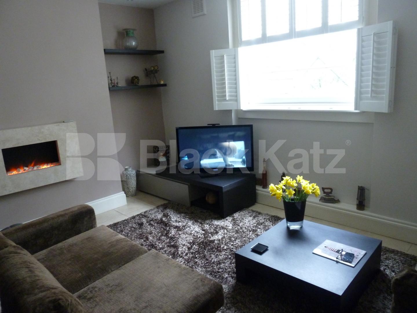 			New Instruction, 2 Bedroom, 1 bath, 1 reception Flat			 Liverpool Road, Barnsbury Islington 